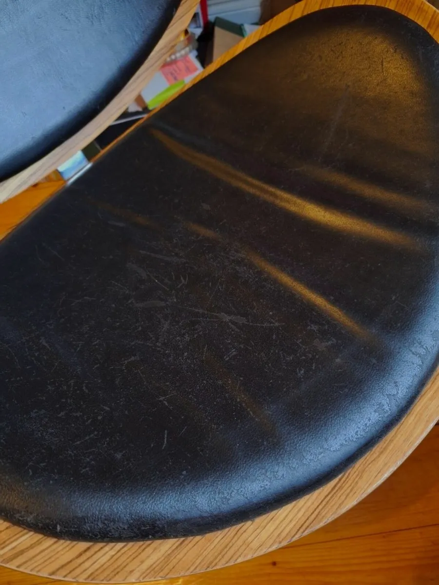 Curve Lounge Armchair from Dan-Form - 2000s - Image 3