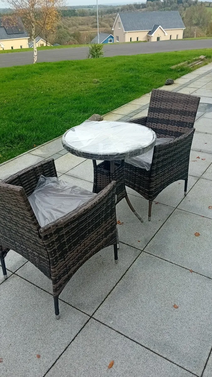 New ratan 3 peice garden/patio set - Image 2