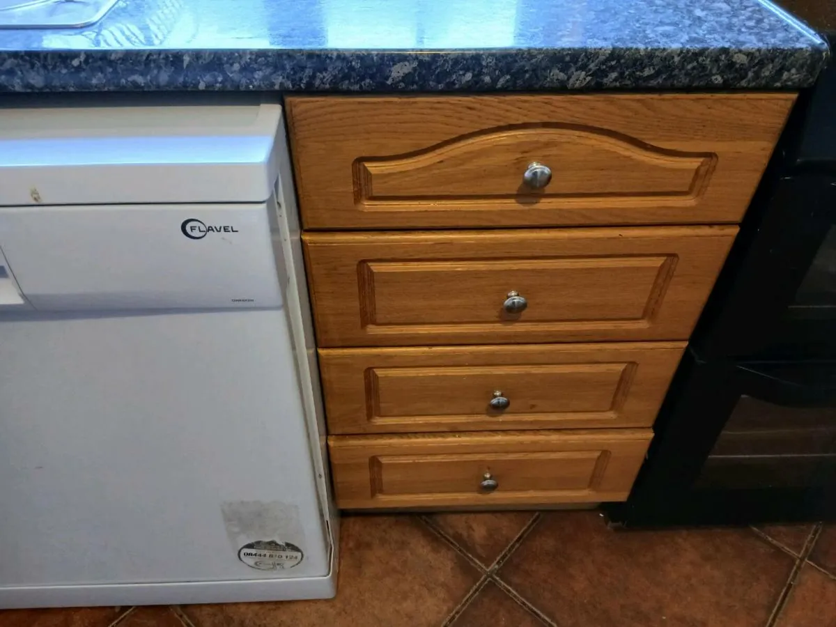 Kitchen - Image 2