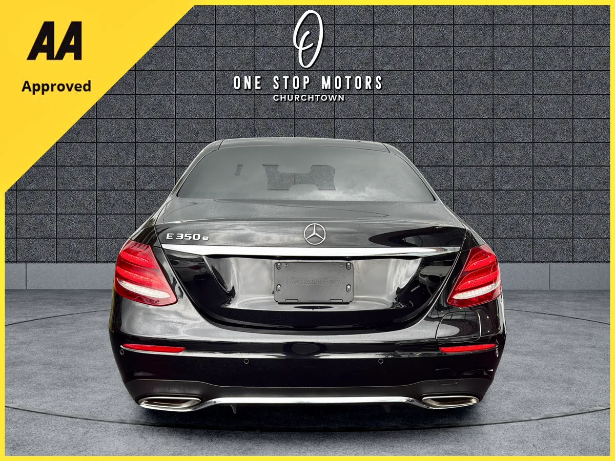 2018 Mercedes-Benz E350e AMG PREMIUM *37,000KMS* - Image 3