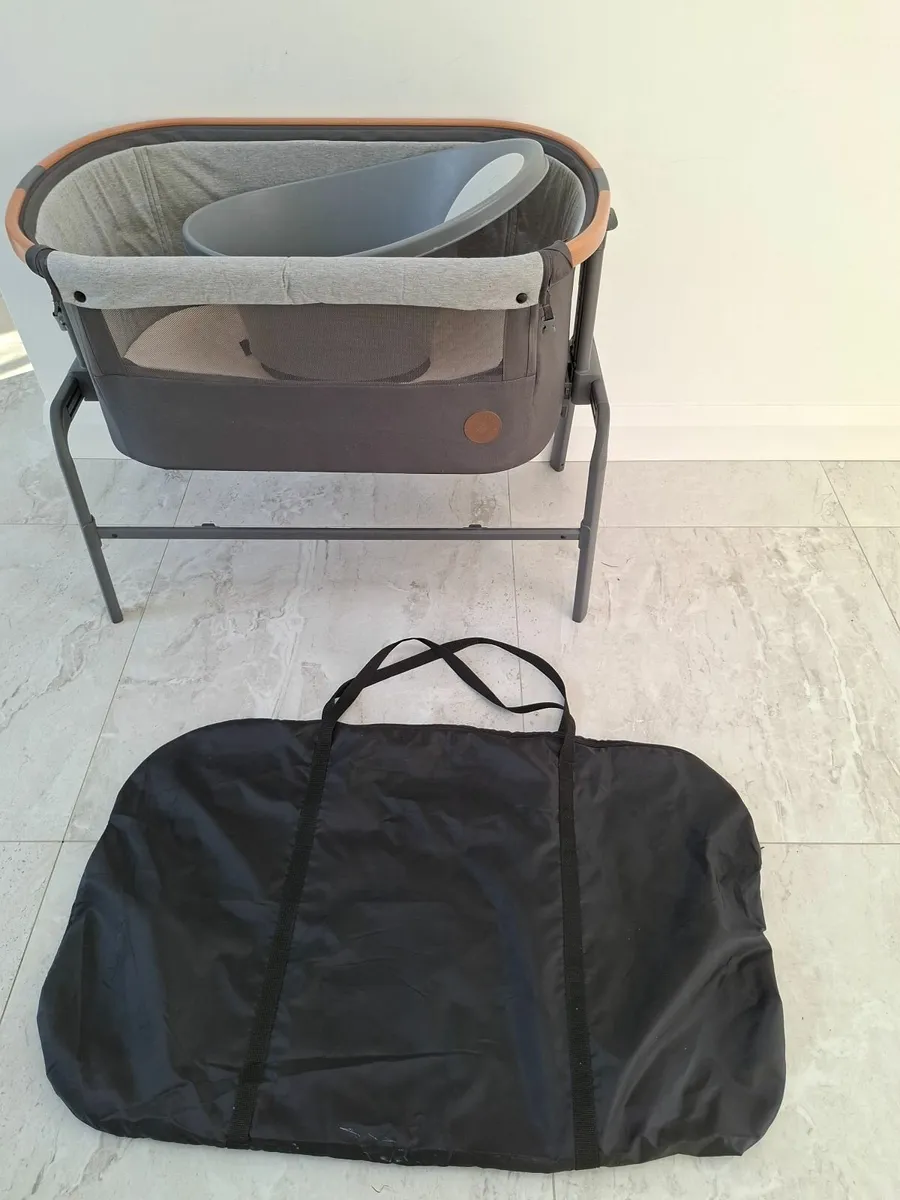Baby cot - Image 2