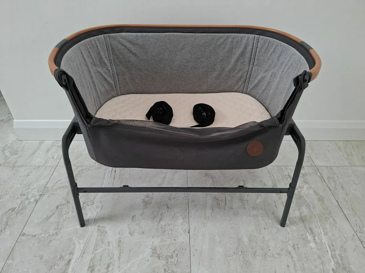 Baby cot - Image 3