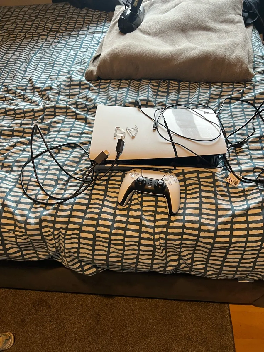 PlayStation 5 - Image 2