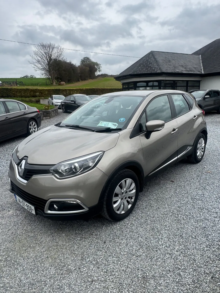 Renault Captur 2014 new nct taxed - Image 2