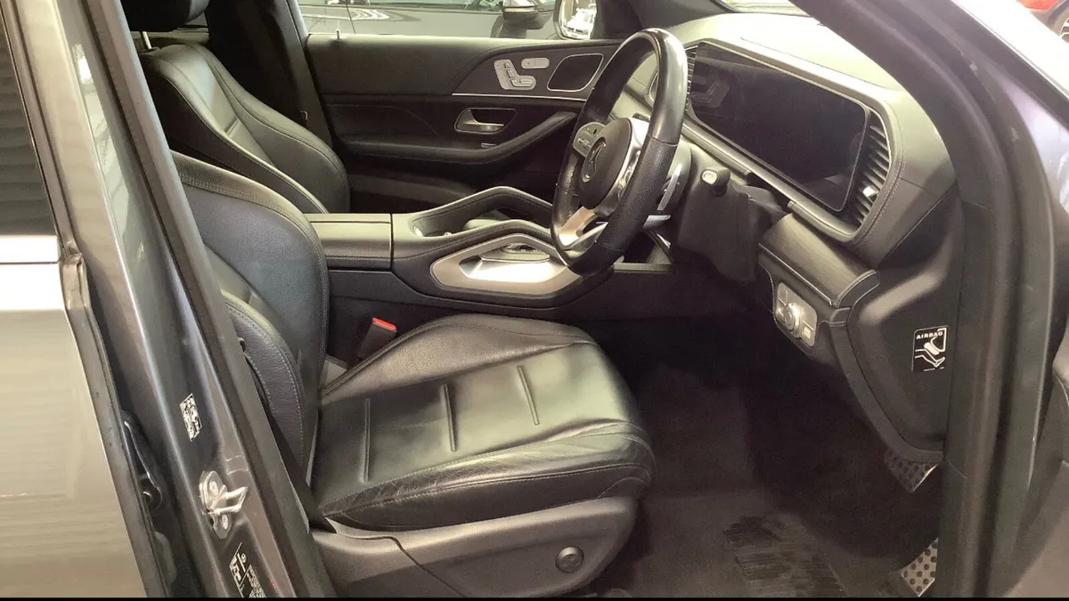 2020 Mercedes-Benz GLE AMG Line Premium - Image 3