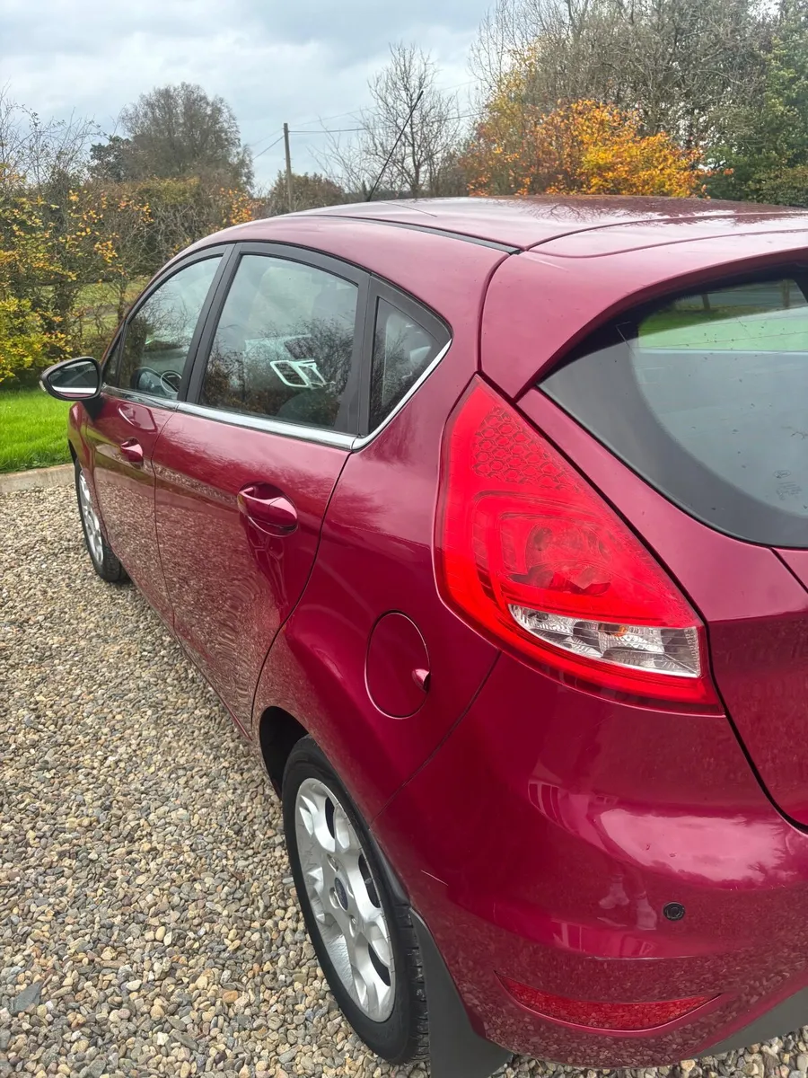 Ford Fiesta 2012 - Image 3