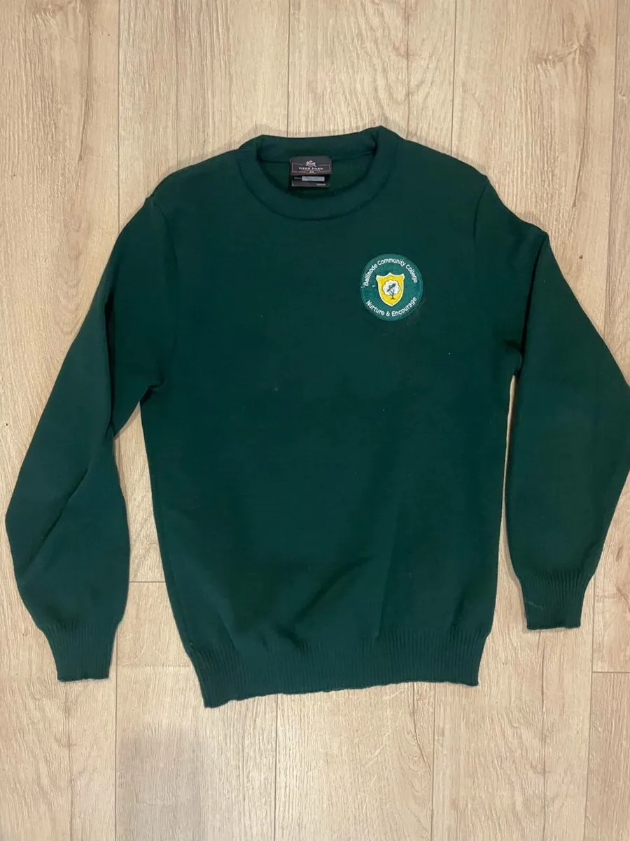 School Uniform Bllinode Community college size 38 - Image 1
