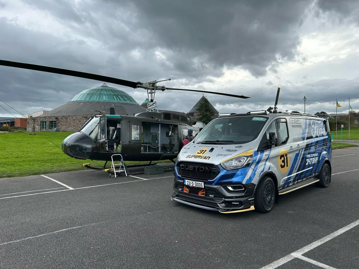 Event Supervan hire :Ford Custom 347bhp - Image 4