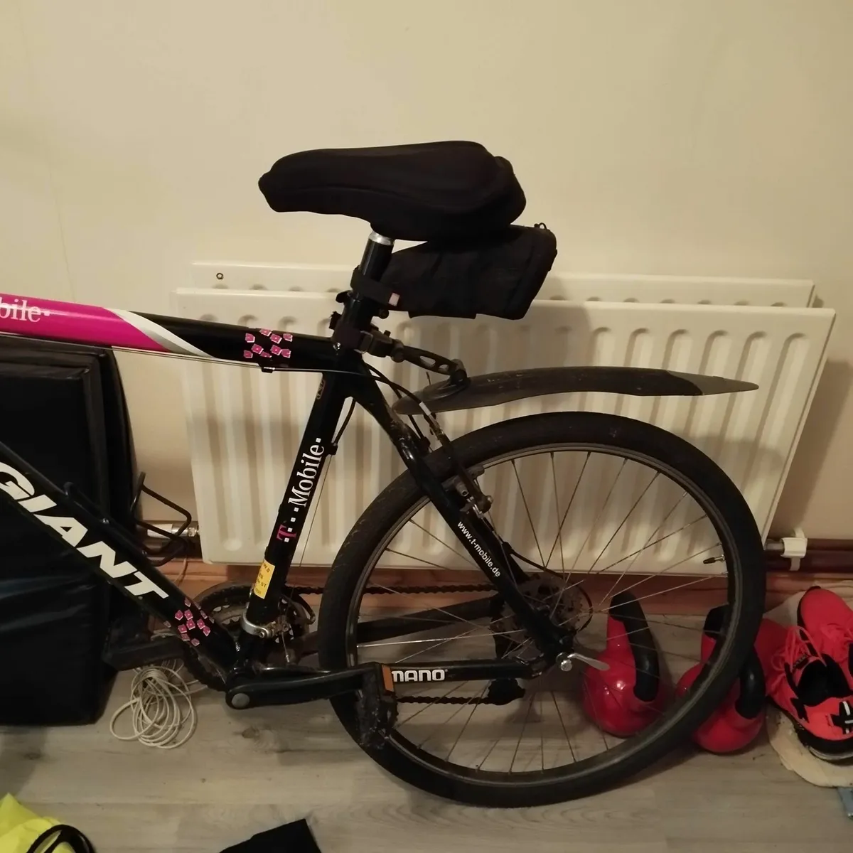 Bicycle with accessories - Image 3