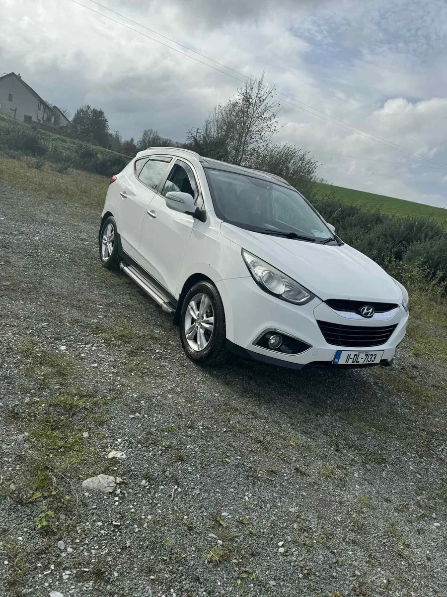 Hyundai ix35 - Image 2