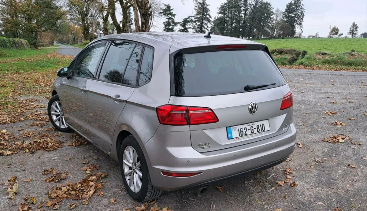 VW Golf - Image 2