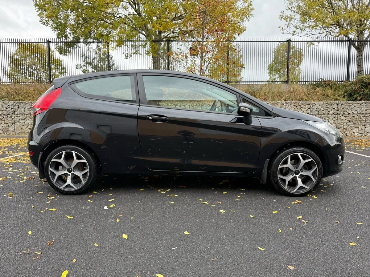 Ford Fiesta 1.2 (Low Mileage NCT 02-26) - Image 3
