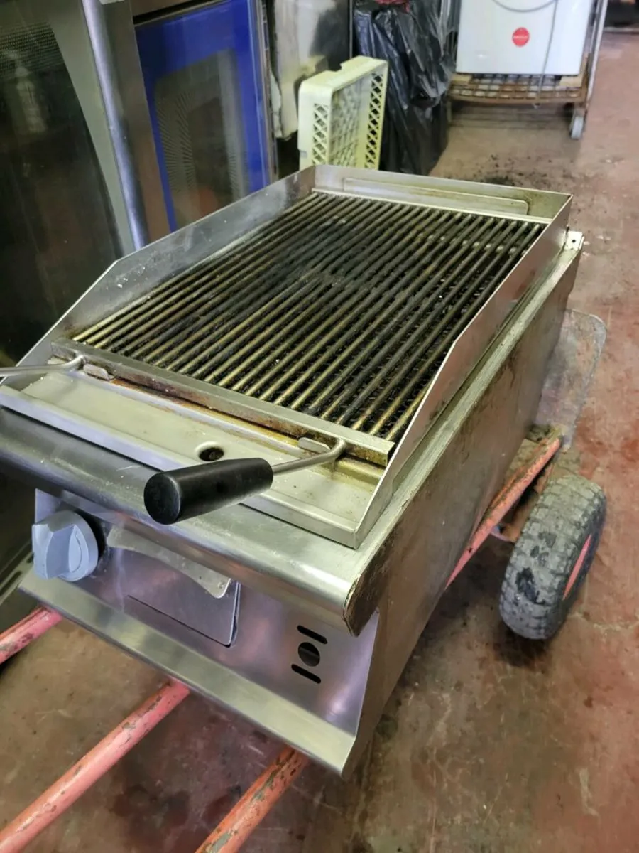 Grill Charcoal LP Gas(Cylinder) - Image 1