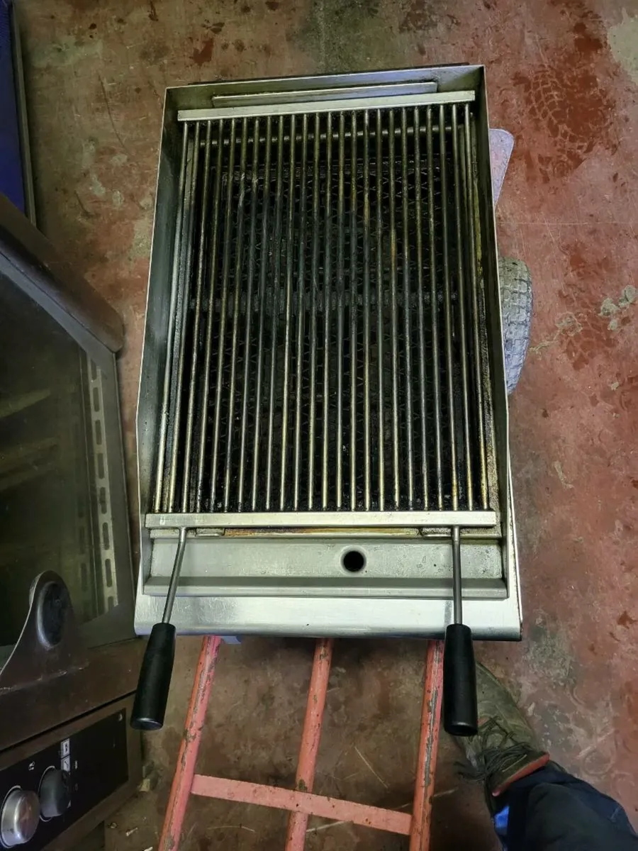 Grill Charcoal LP Gas(Cylinder) - Image 2