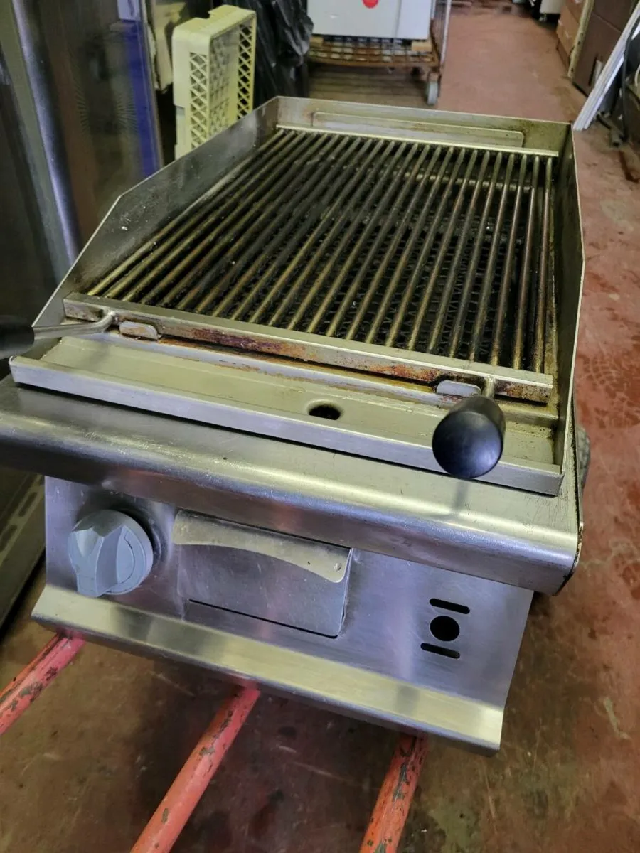 Grill Charcoal LP Gas(Cylinder) - Image 3