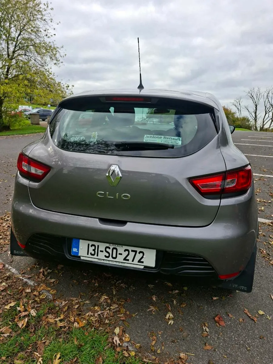 Renault clio 1.2 petrol 2013 - Image 3
