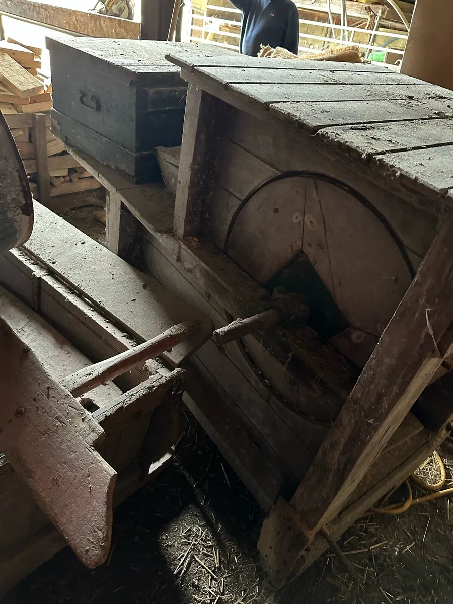 Cutting bar, thrasher, fans and cart base - Image 4