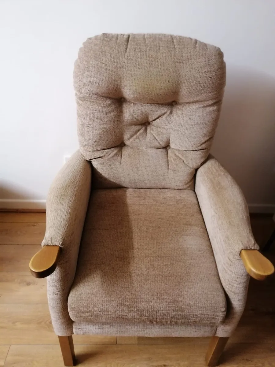 2 + 1 Fabric Suite - Image 2