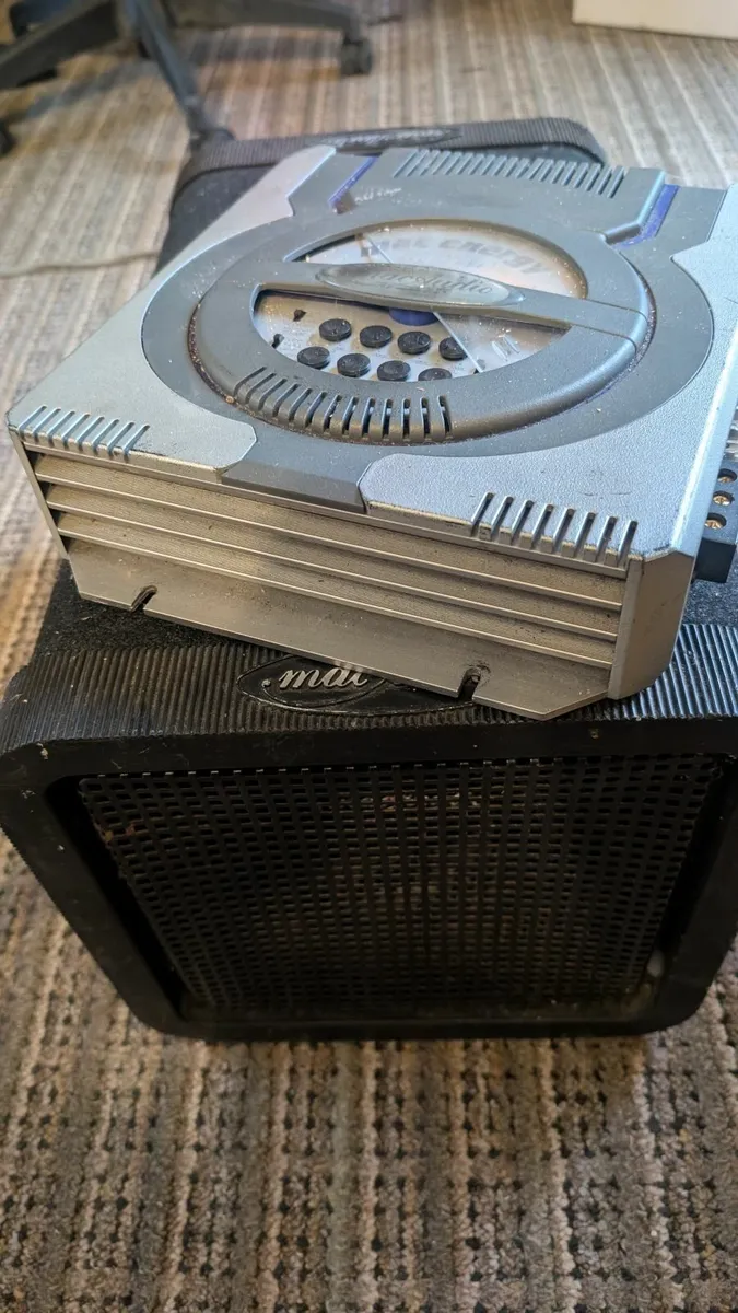 car stereo amp & sub - Image 2
