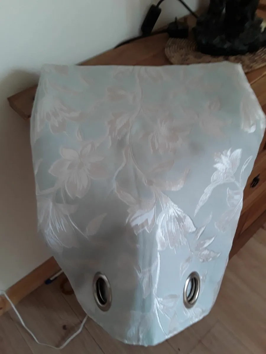 As new beautiful embossed pattern drapes - Image 2