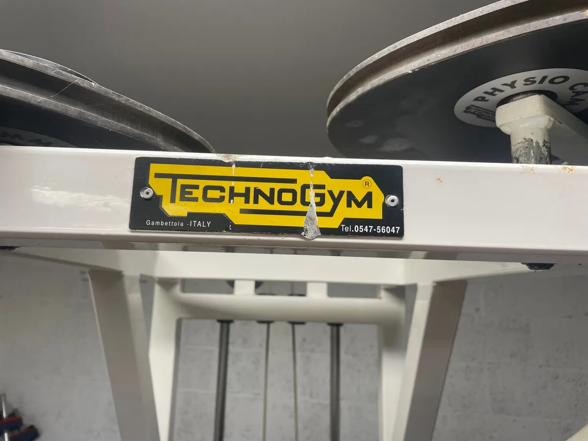 Gym equipment - Image 2