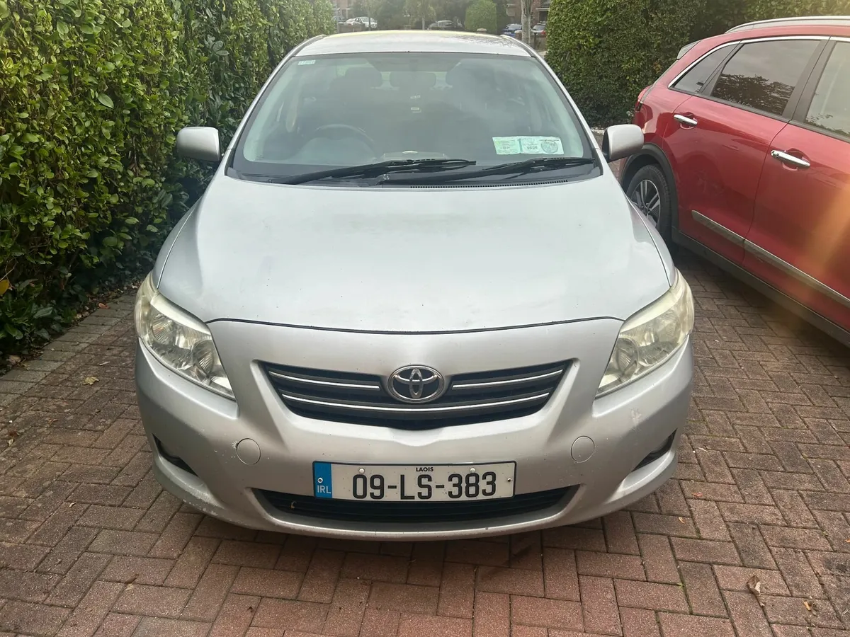 Toyota Corolla 2009 - Image 1