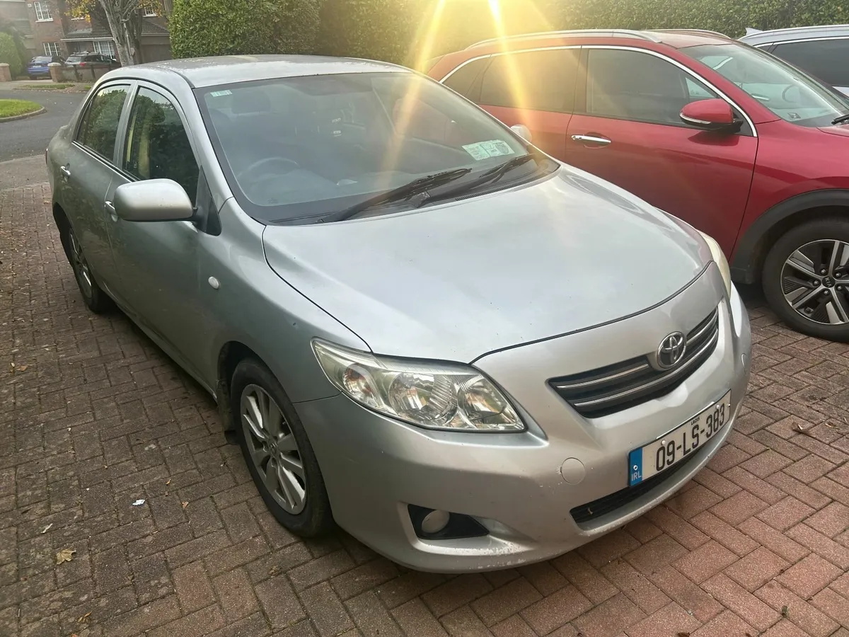 Toyota Corolla 2009 - Image 3