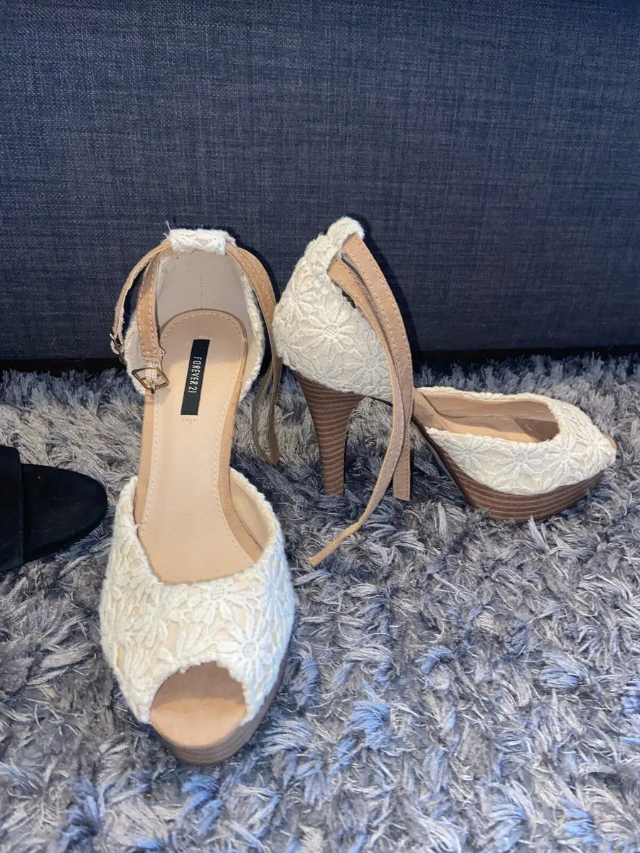 High Heels - Image 4