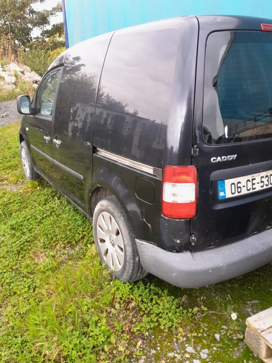 Caddy for parts or repair - Image 2
