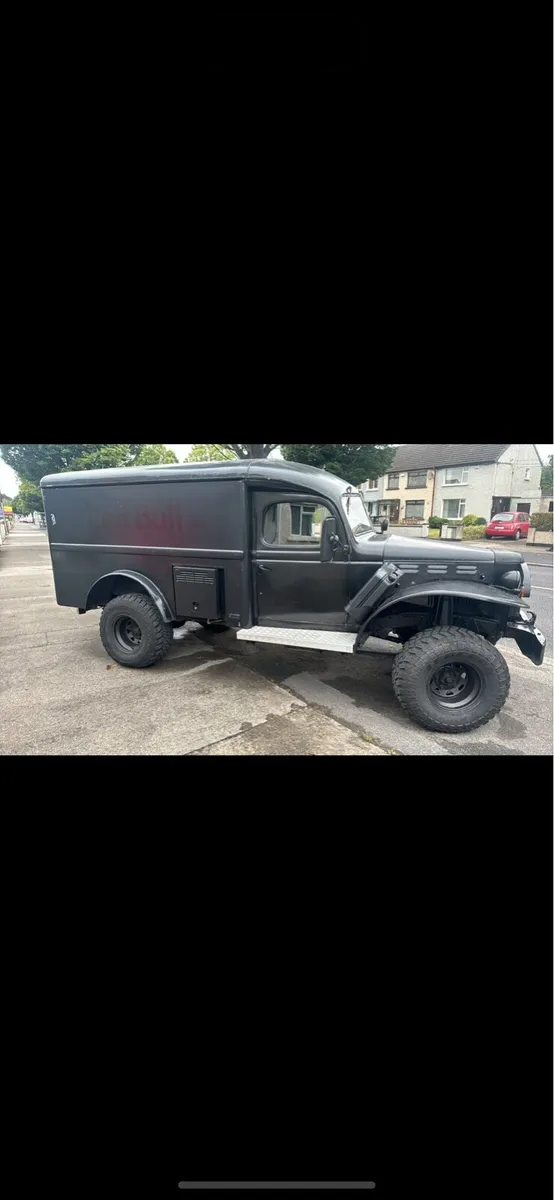 1945 dodge WC ( Power wagon - Image 2