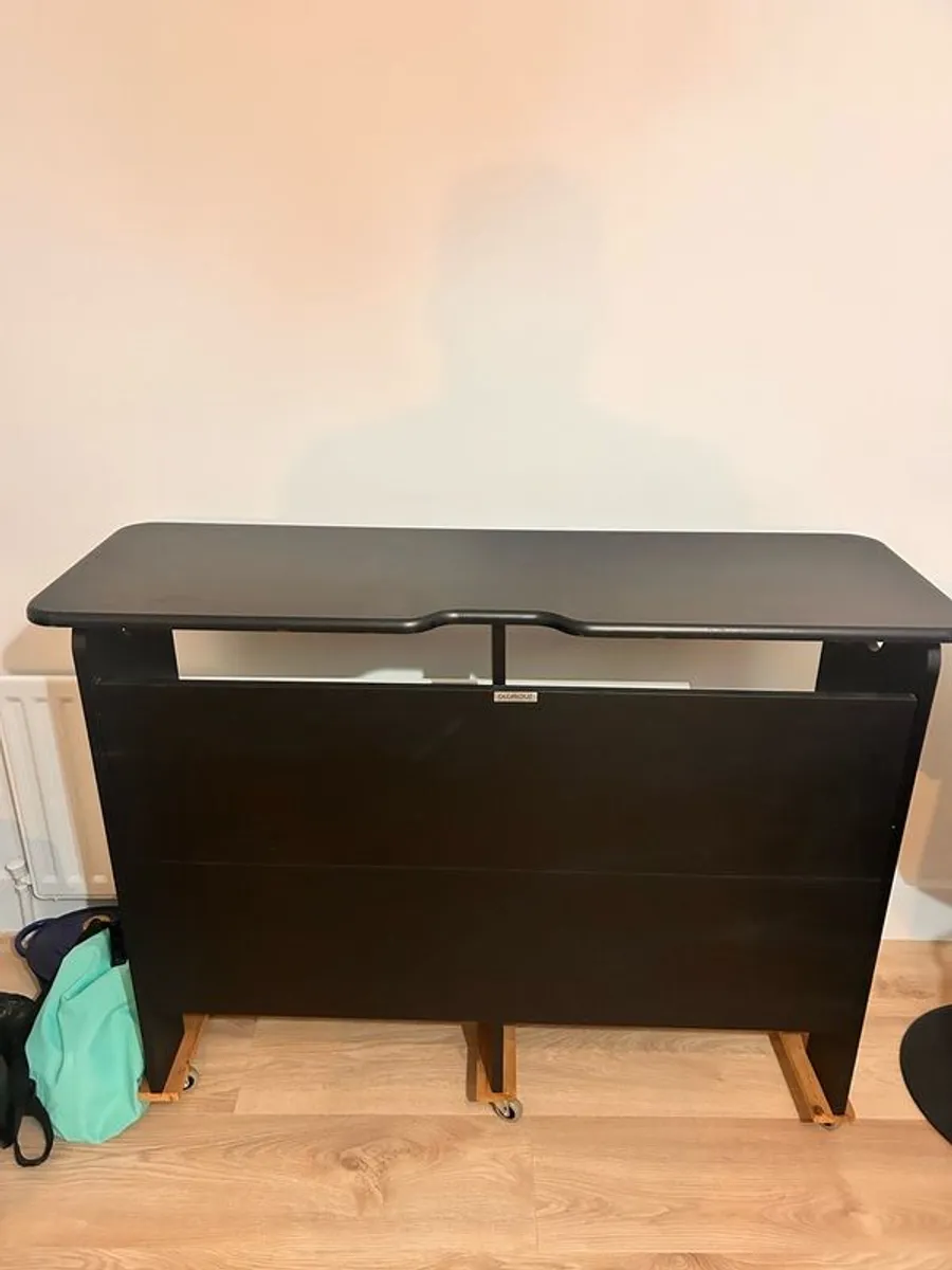 DJ equipment - Image 4