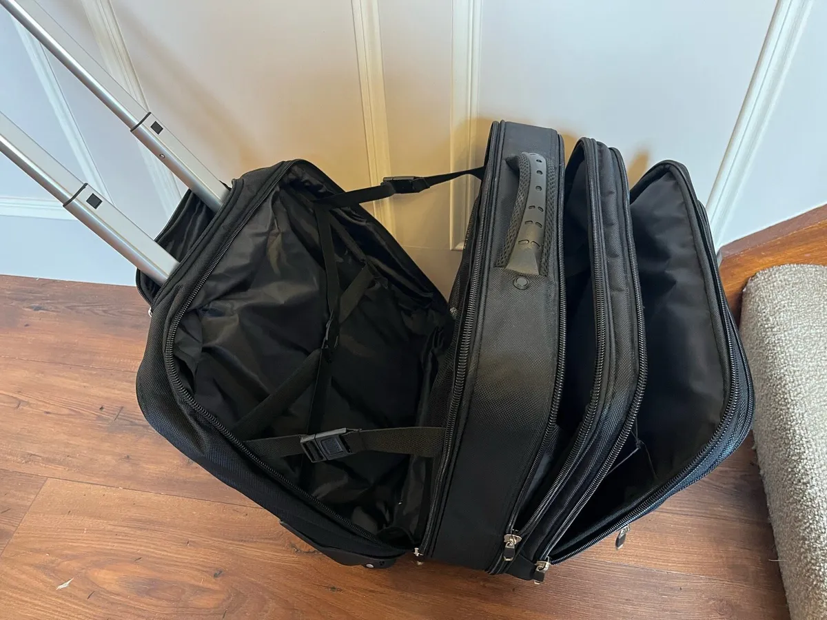 Carry on bag - Image 3