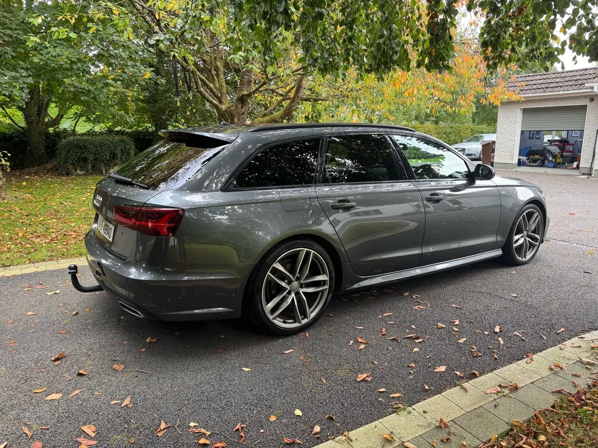 Audi A6 Avant Black Edition - Image 1