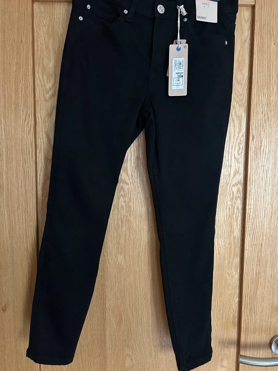 Marks & Spencer  Brand New Black Skinny Jeans - Image 3