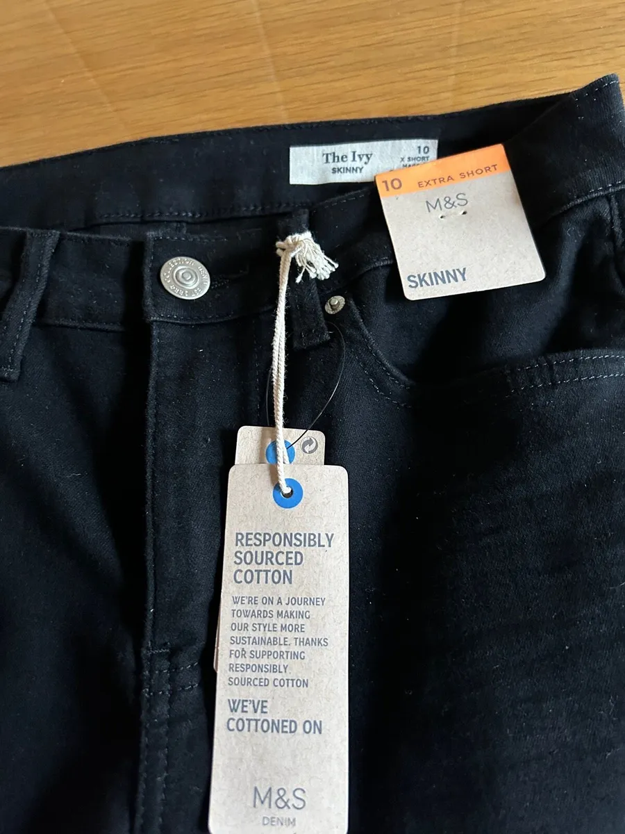 Marks & Spencer  Brand New Black Skinny Jeans - Image 4