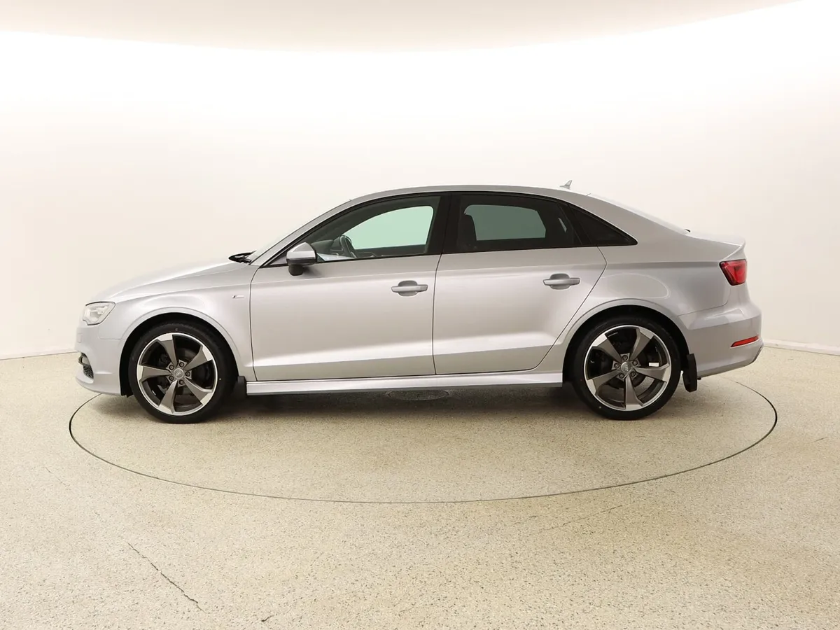 2014 AUDI A3 1.6 TDI 110 S-LINE BLACK EDITION - Image 4