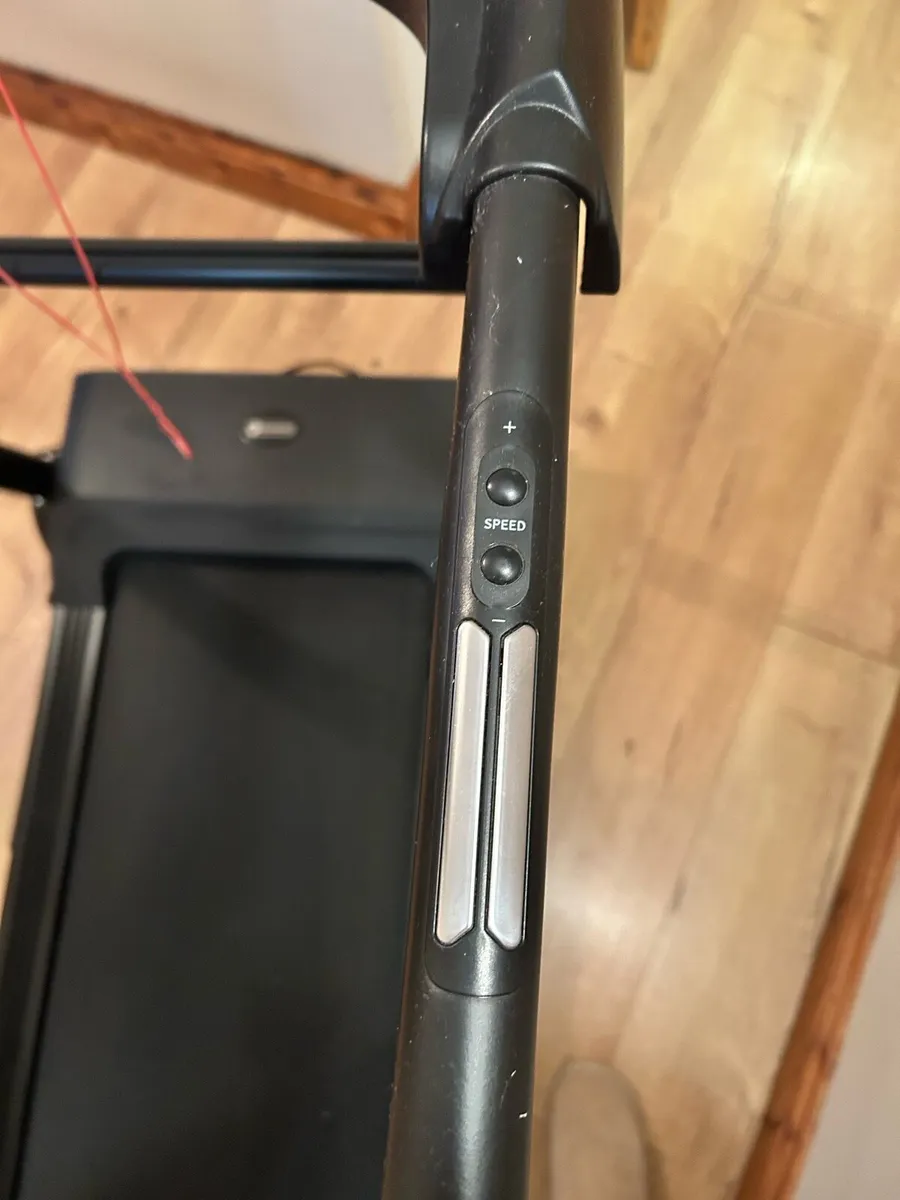 Dynamix T2000D Foldable Threadmill - Image 3
