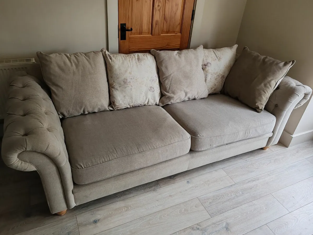 Couch for sale - Image 2