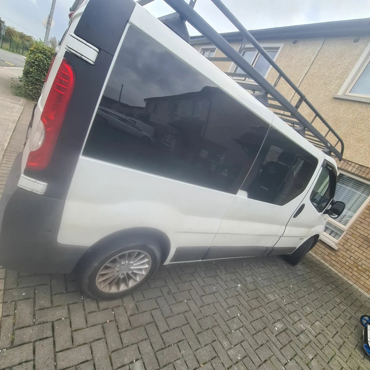 Renault Trafic 2010 6 Seater Crew Cab - Image 3
