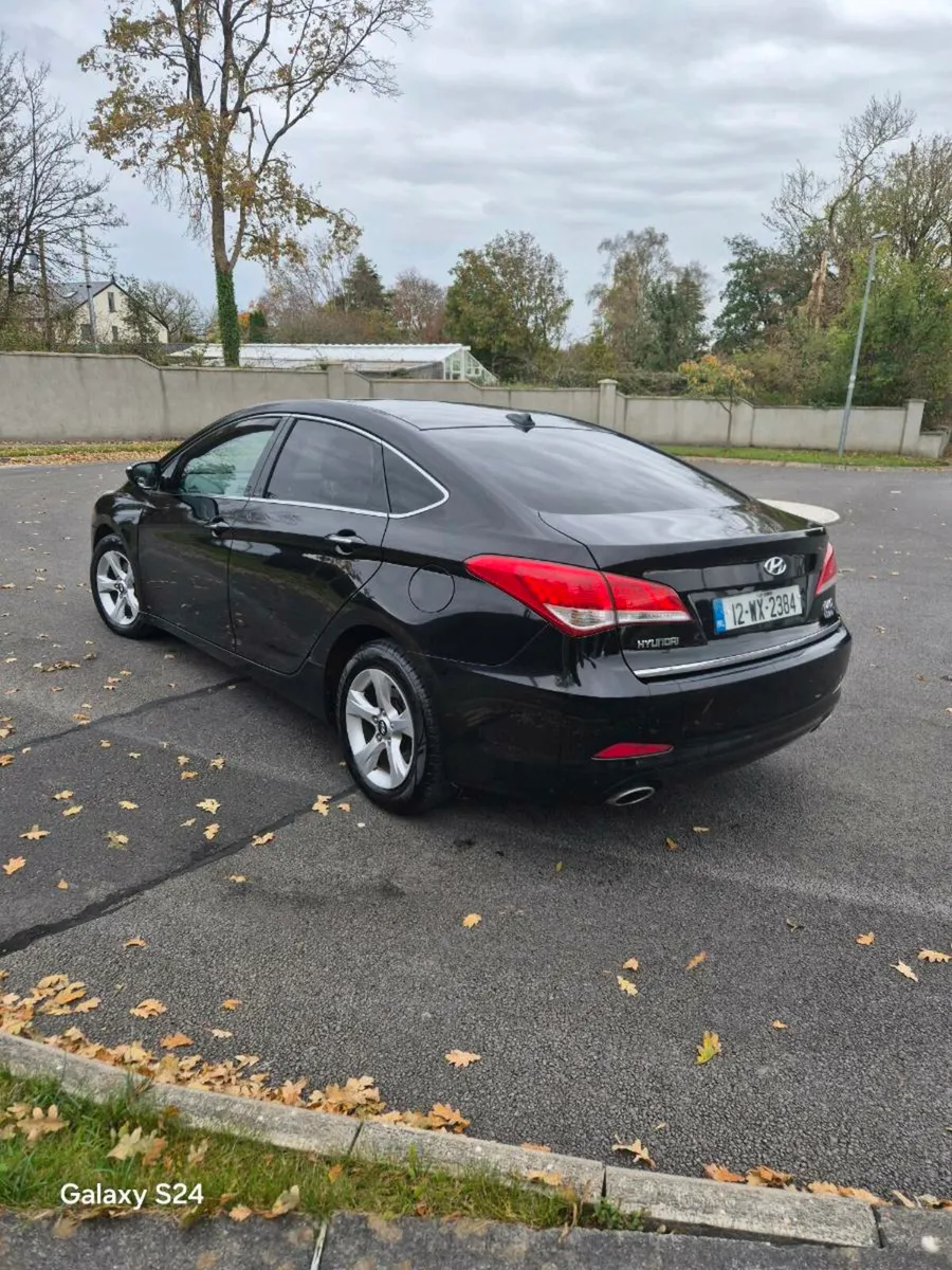 Hyundai  I40 Diesel  2012 - Image 3