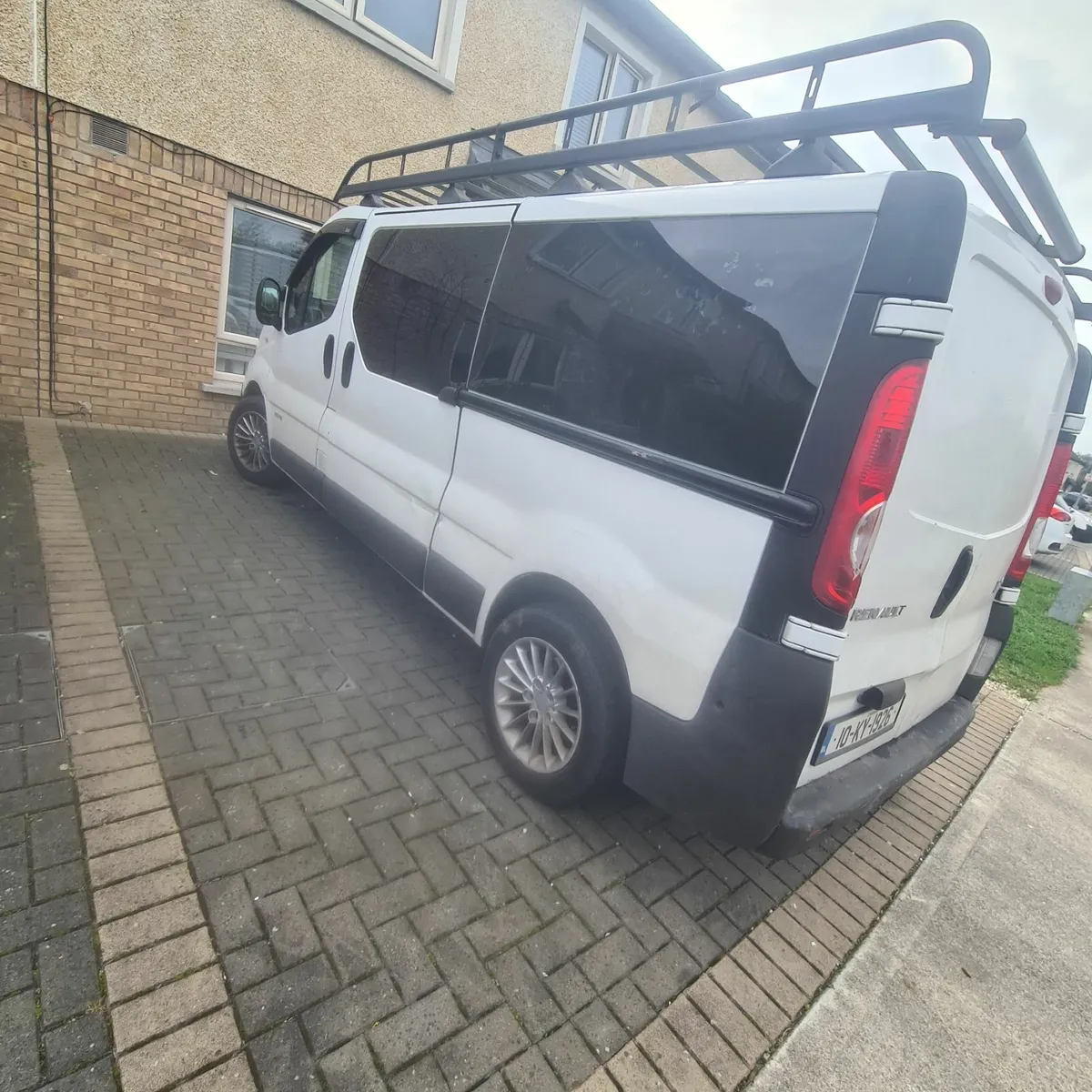 Renault Trafic 2010 6 Seater Crew Cab - Image 4
