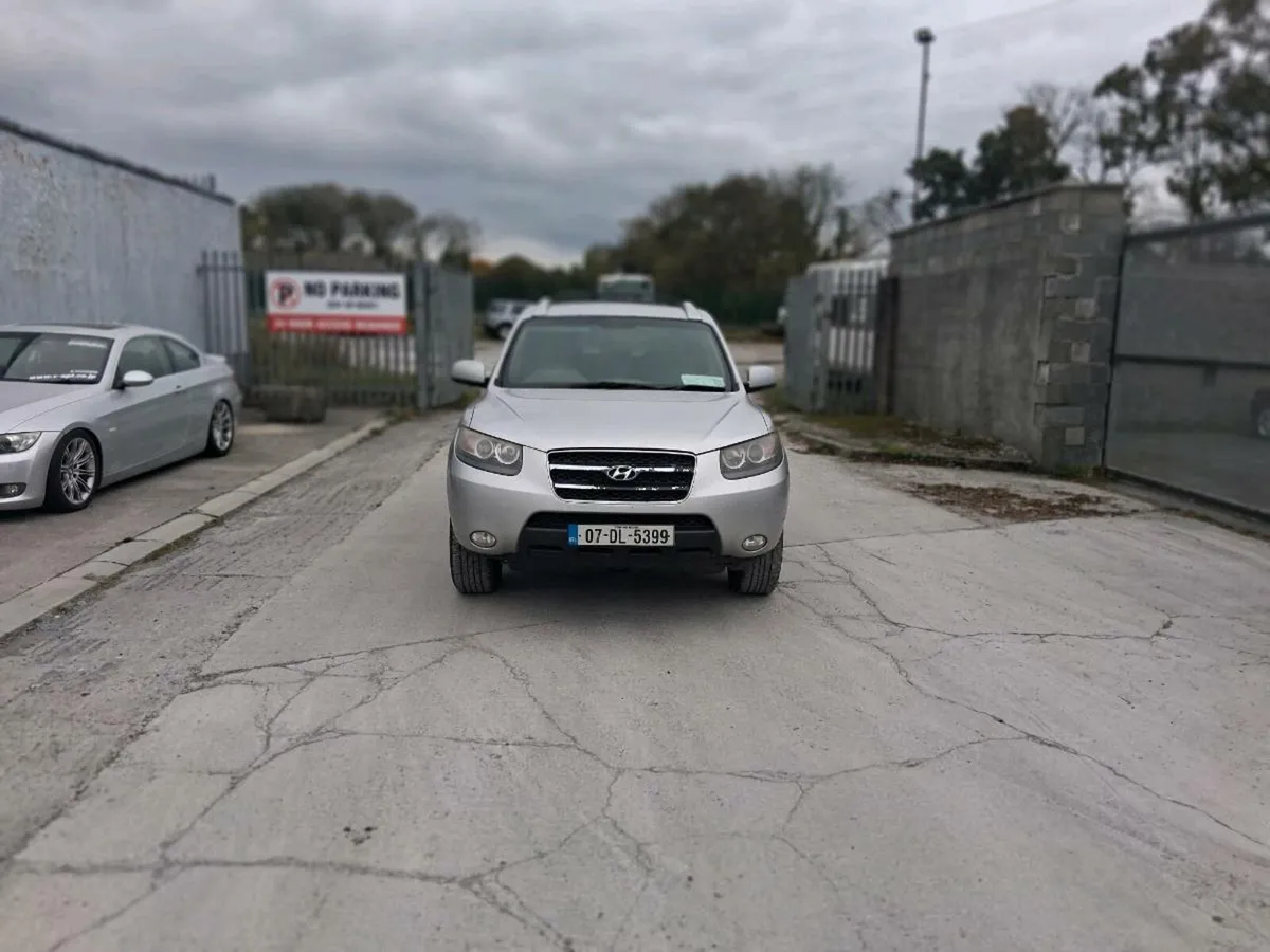 2007 hyundai santa fe - Image 1