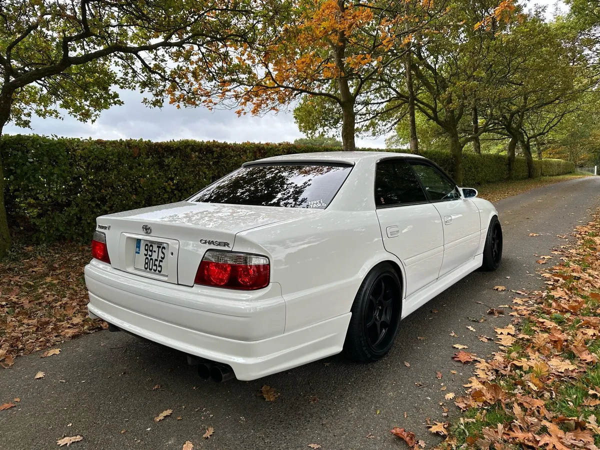Toyota Chaser tourer V - Image 4
