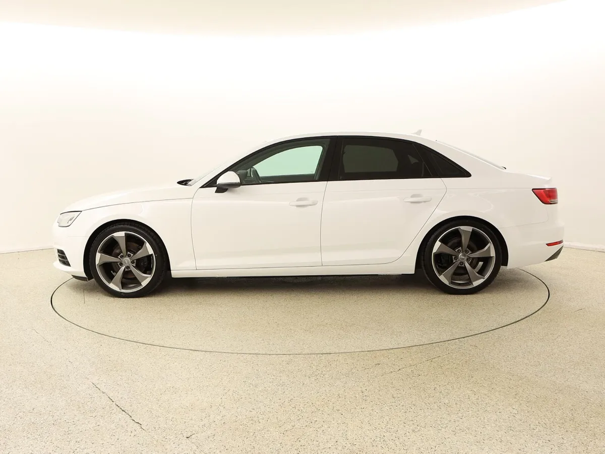 2017 AUDI A4 SPORT 2.0 TDI 150 BHP ULTRA BLACK EDI - Image 4