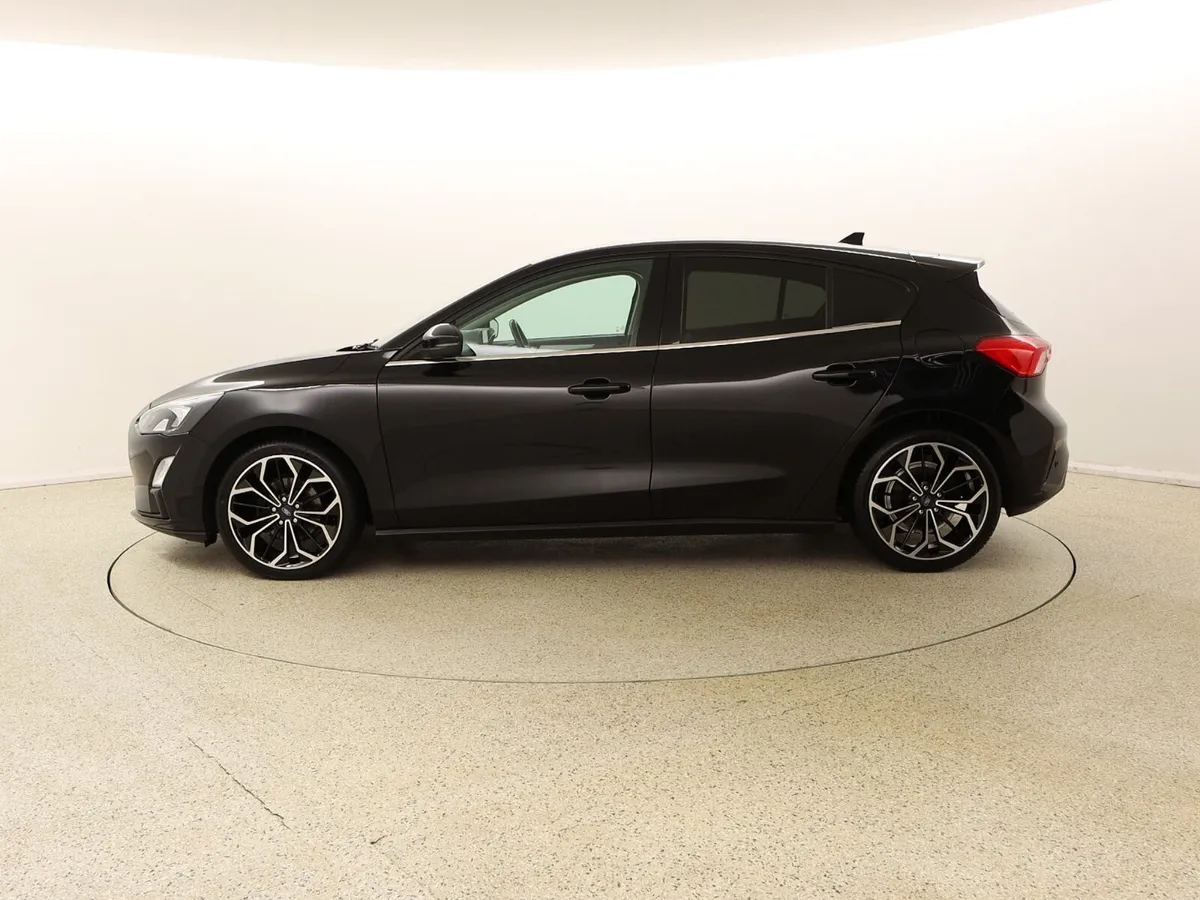 2021 FORD FOCUS ZETEC 1.5 TDCI 120 BHP ECO BLUE - Image 4
