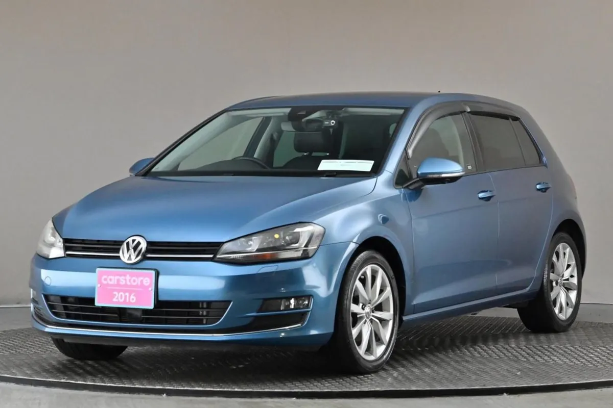 Volkswagen Golf 1.4tsi DSG Highline MK7  full Lea - Image 3