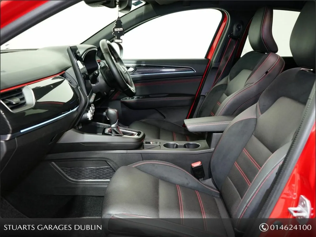 Renault Arkana R. s. Line E-tech Hybrid 145 AUTO - - Image 3