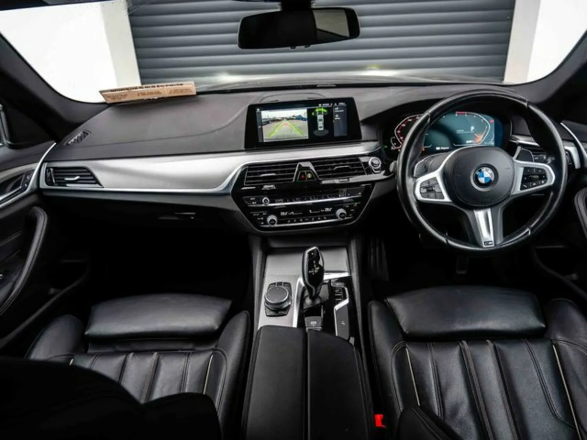 BMW 5-Series 520D M SPORT *LOW MILEAGE* - Image 4