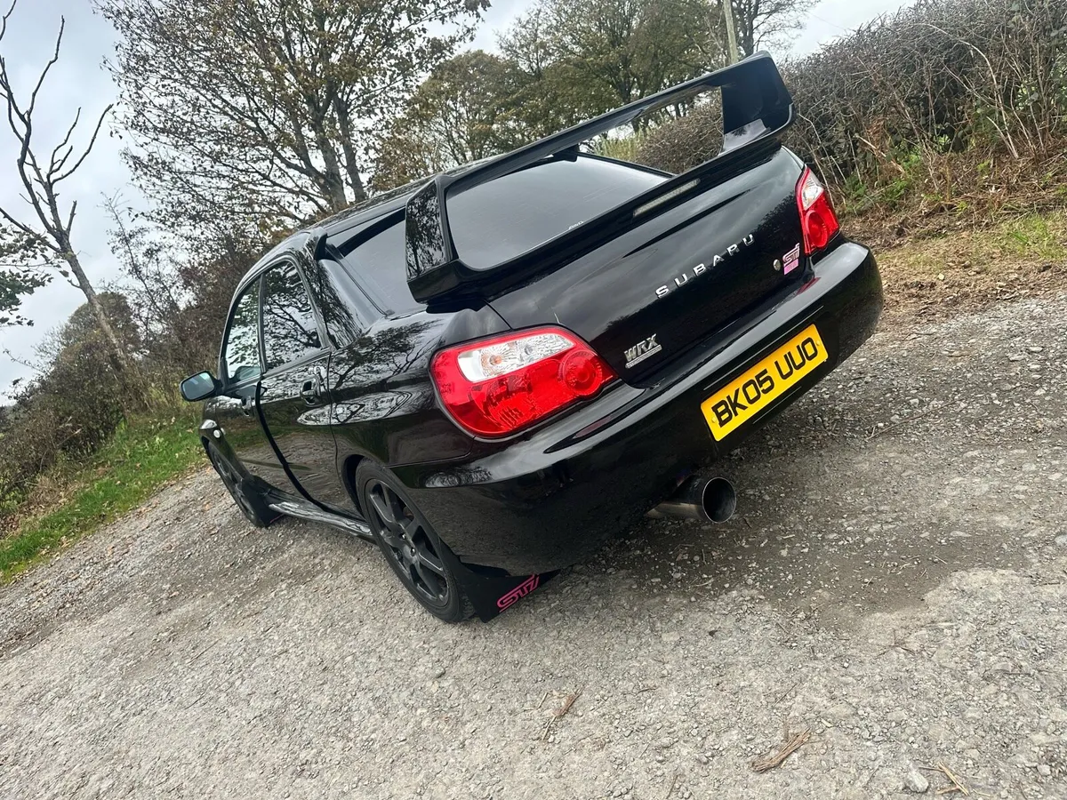 Subaru Impreza STi Type Uk - Image 4