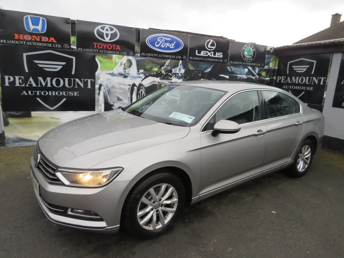 Volkswagen Passat 2015 6 SPEED COMFORTLINE MODEL - Image 1